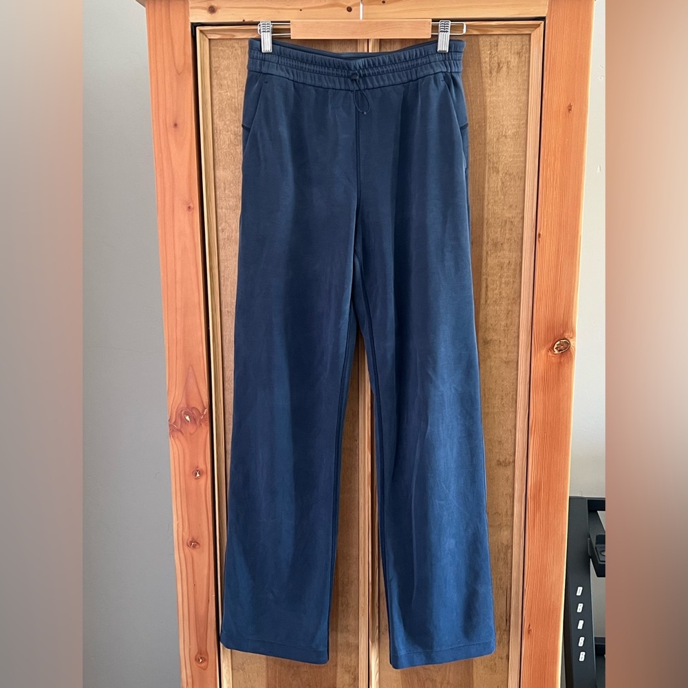 Blue Lululemon Softstreme Pants, Size 6
